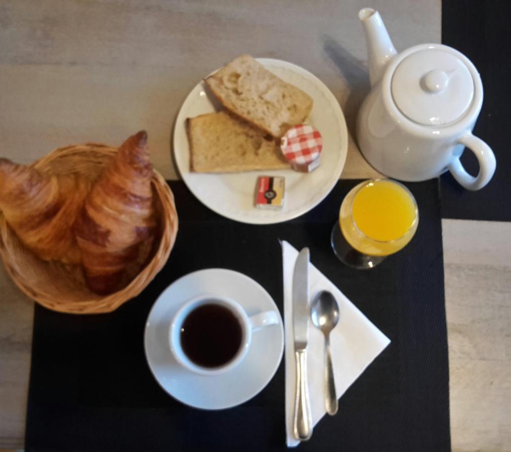 Hotel Domaine Du Chauvet Sainte-Eulalie  Zewnętrze zdjęcie